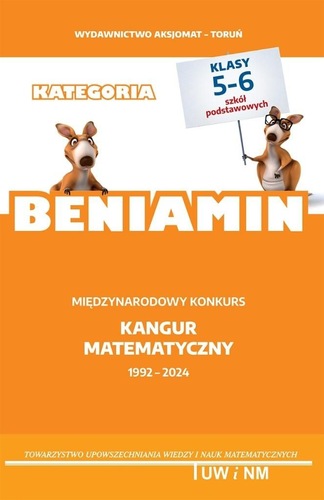 Okładka przedstawia książkę związaną z Międzynarodowym Konkursem „Kangur Matematyczny”, skierowaną do uczniów klas 5–6 szkół podstawowych. Dominującym kolorem jest pomarańczowy, który przyciąga wzrok i nadaje energii. Na samej górze widnieje napis: „Wydawnictwo Aksjomat – Toruń” w żółtym pasku. Centralnie umieszczony jest duży, biały napis: „BENIAMIN”, oznaczający kategorię konkursową. Nad napisem znajduje się dodatkowe oznaczenie: „KATEGORIA” oraz tabliczka z napisem „KLASY 5–6 szkół podstawowych”. Po obu stronach napisu „BENIAMIN” stoją rysunkowe kangury – nawiązujące do nazwy konkursu. Jeden trzyma tabliczkę z oznaczeniem poziomu klas. W dolnej części widnieje napis: „Międzynarodowy Konkurs Kangur Matematyczny 1992–2024”. Na samym dole, w pomarańczowym pasku, umieszczono nazwę organizatora: „Towarzystwo Upowszechniania Wiedzy i Nauk Matematycznych TUWiNM”. Okładka jest prosta, czytelna i nowoczesna, skierowana do dzieci i młodzieży. Dynamiczny kolor i wesołe kangury nadają jej przyjazny charakter, zachęcając uczniów do udziału w konkursie i kojarząc matematykę z zabawą i wyzwaniem.